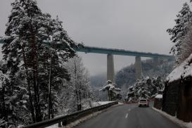 Brener - dálnice pro změnu stojí, jedeme  po staré